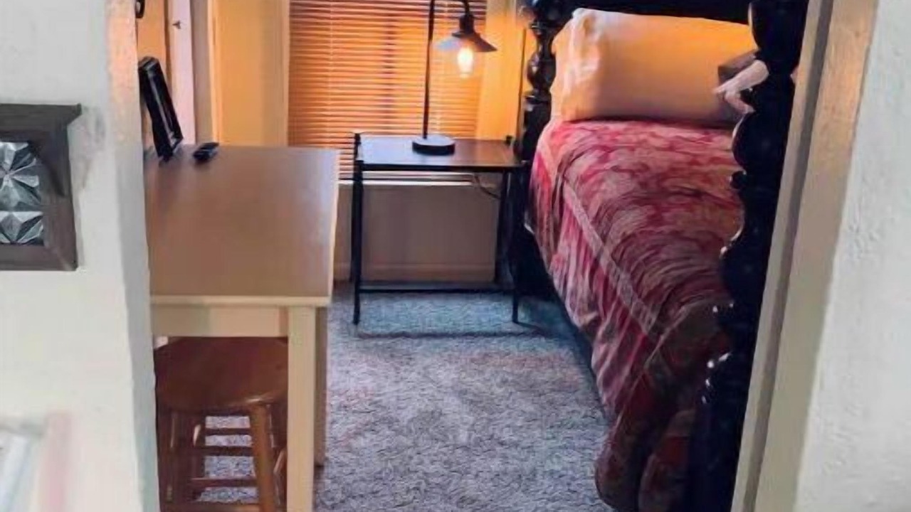 Photo of Bedroom in Bowling Green
