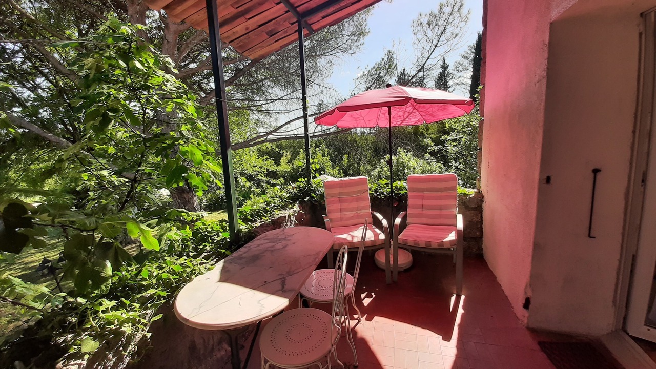 Photo of Outdoor in Grospierres