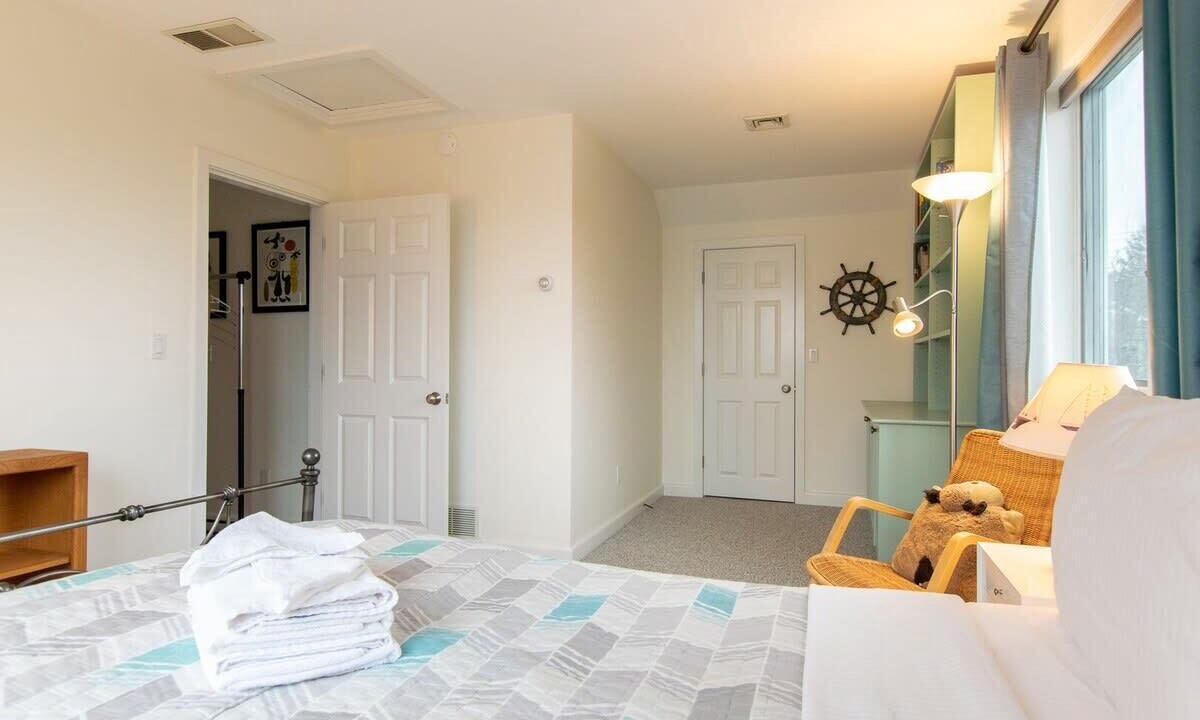 Photo of Bedroom in East Orleans