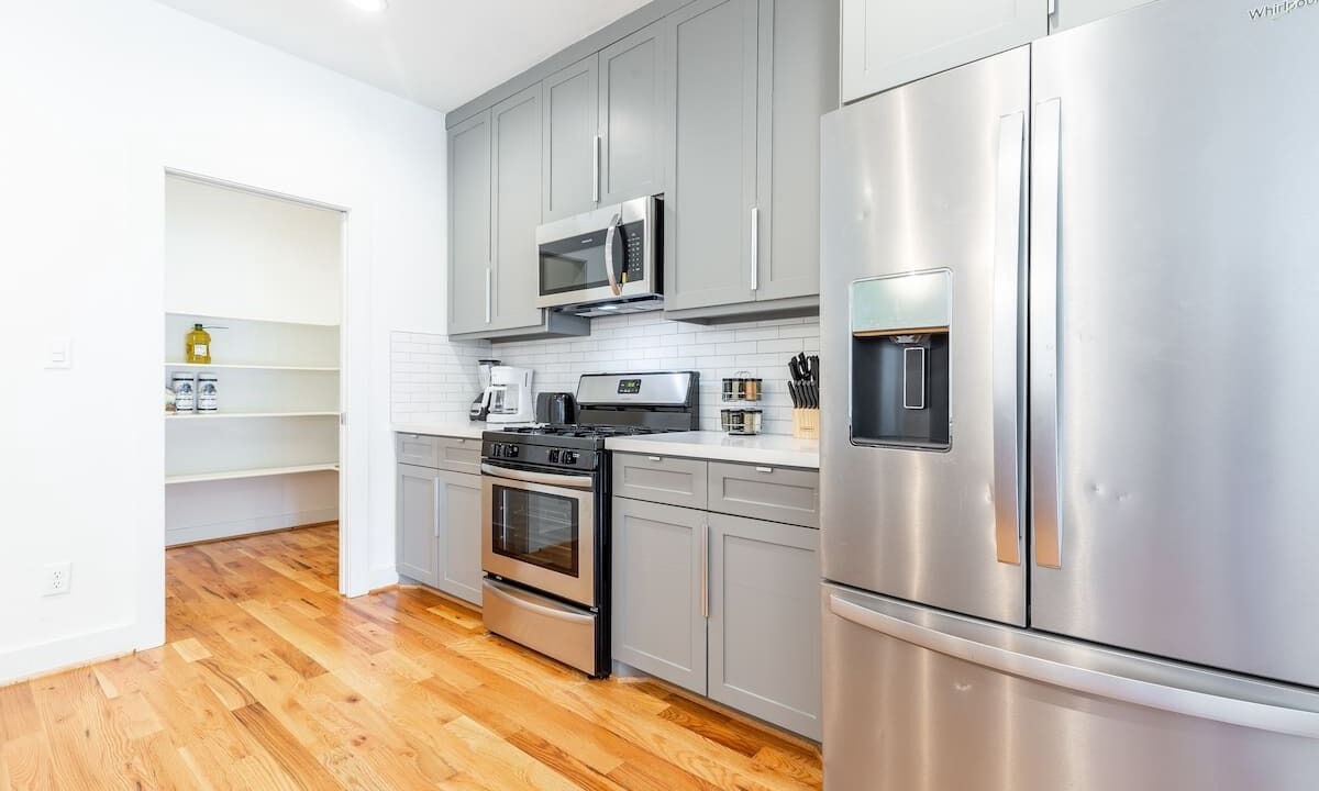 Photo of Kitchen in Lawndale/ Wayside