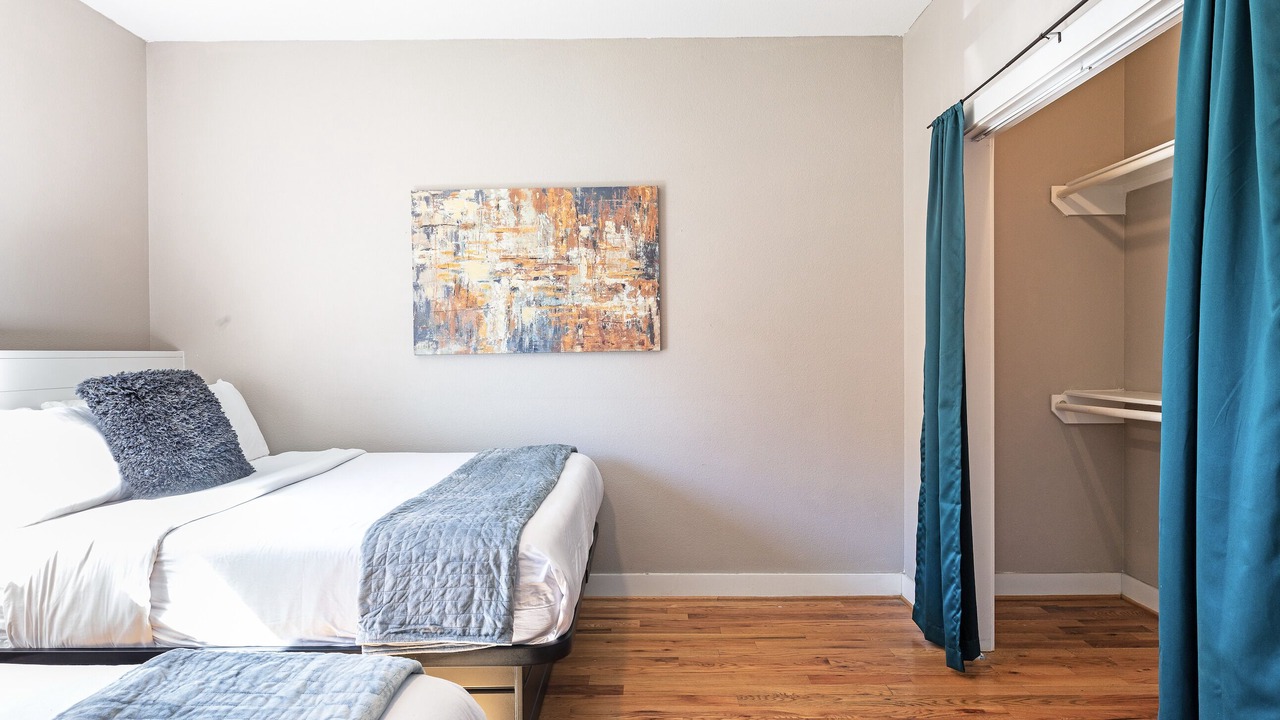 Photo of Bedroom in Lawndale/ Wayside