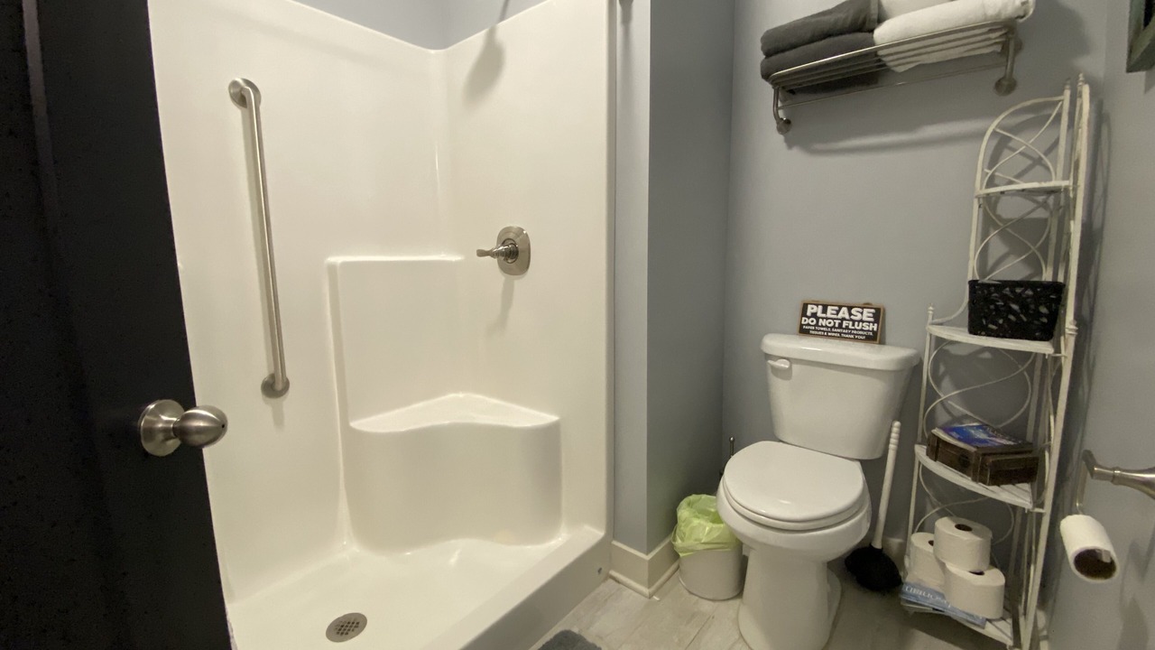 Photo of Bathroom in Goodlettsville