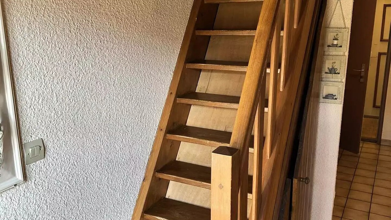 Photo of Others in Demi-Quartier