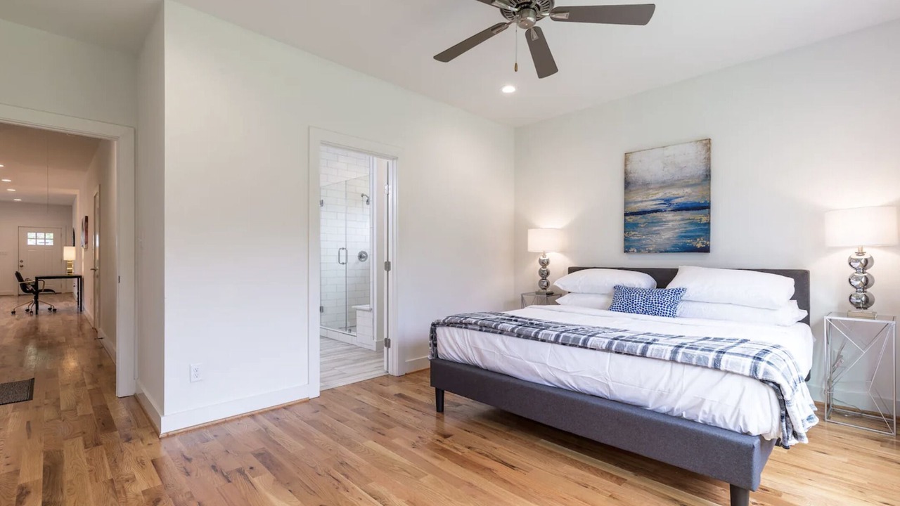 Photo of Bedroom in Greater East End