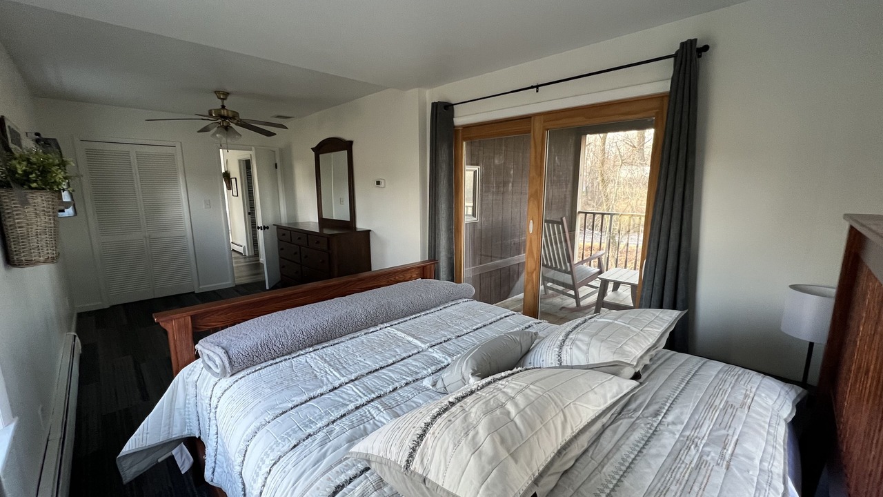 Photo of Bedroom in Lawrenceville