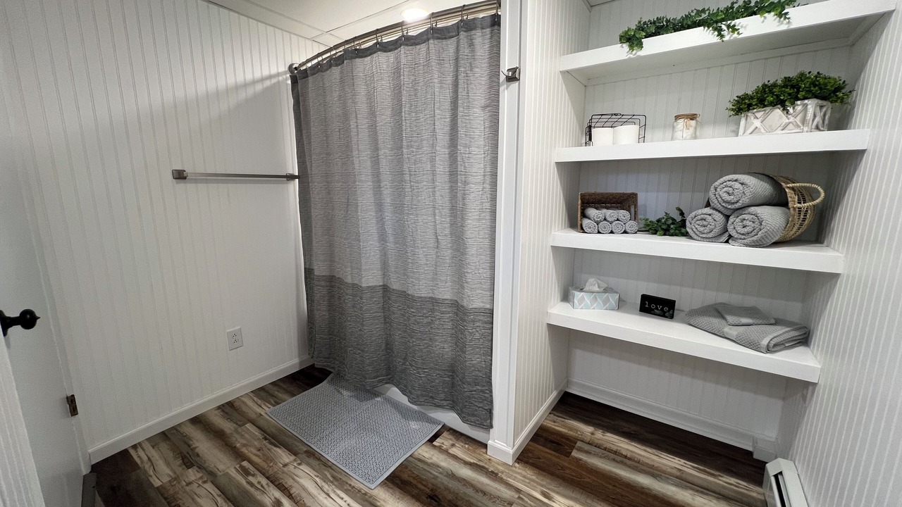 Photo of Bathroom in Lawrenceville