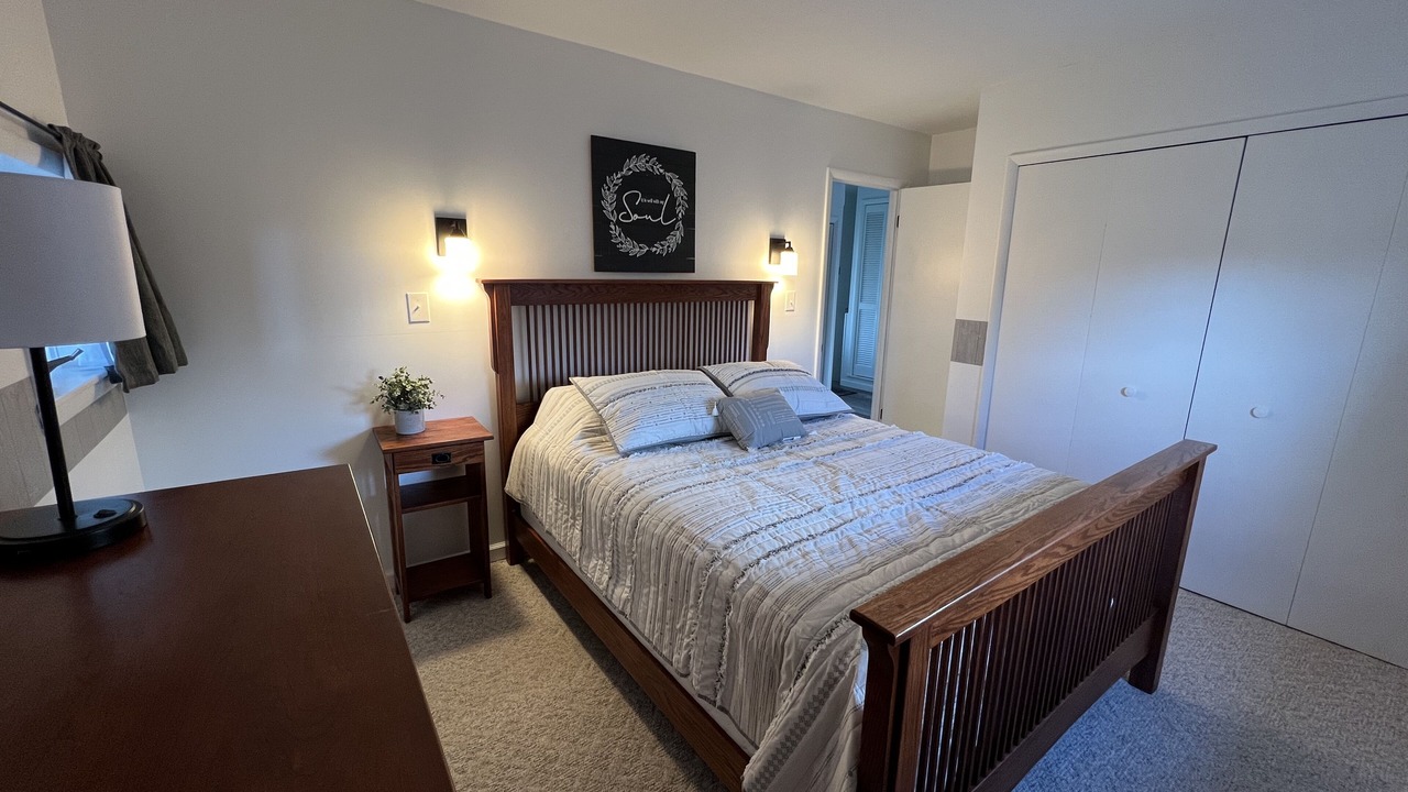 Photo of Bedroom in Lawrenceville