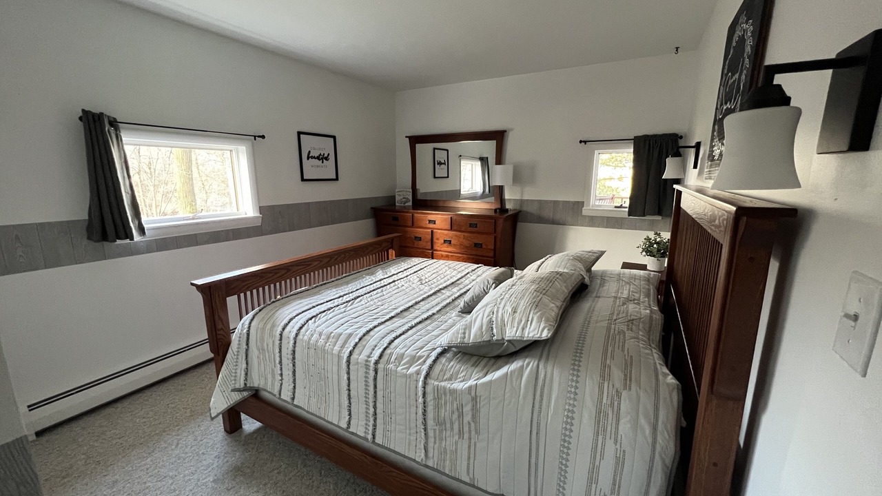 Photo of Bedroom in Lawrenceville