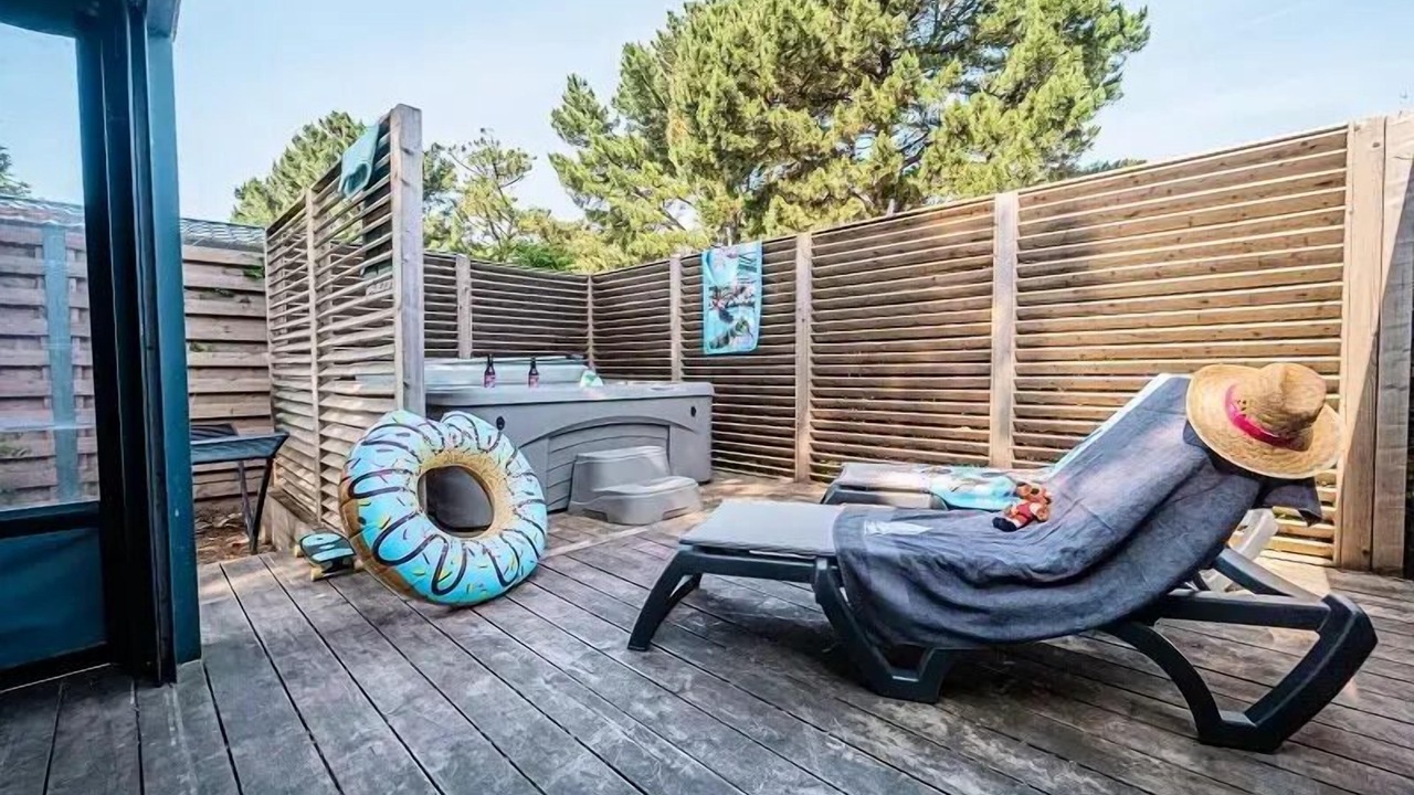 Photo of Patio Balcony in Brem Sur Mer