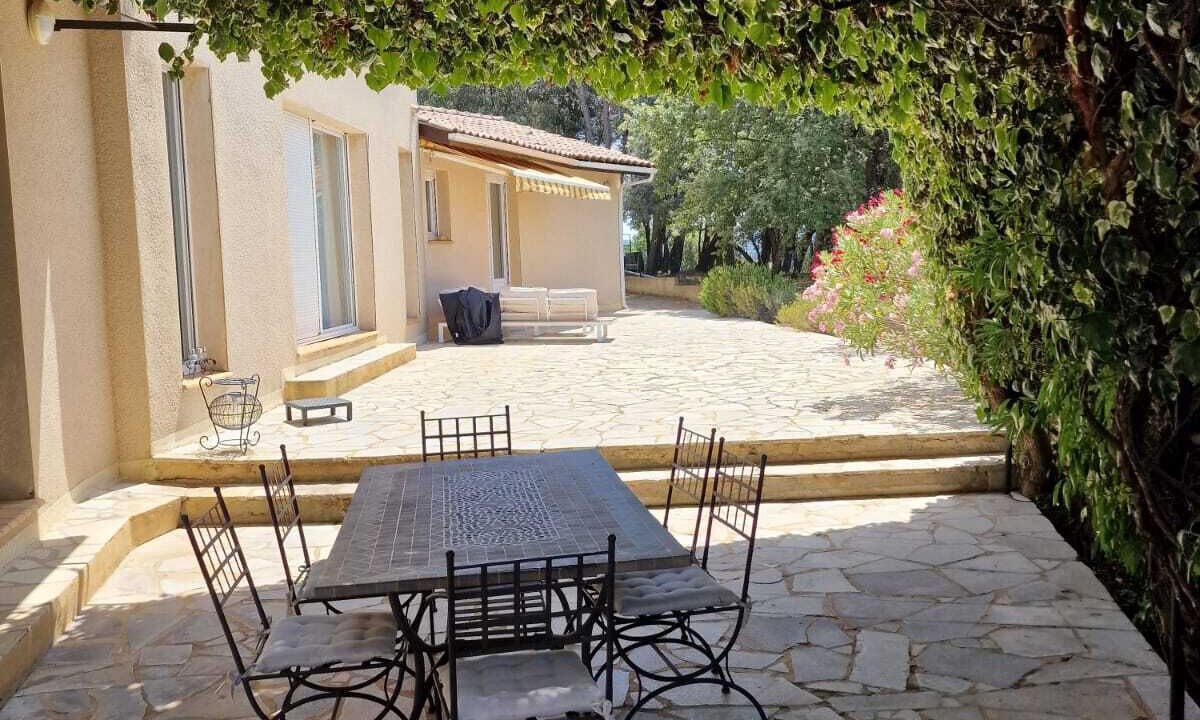 Photo of Outdoor in Connaux