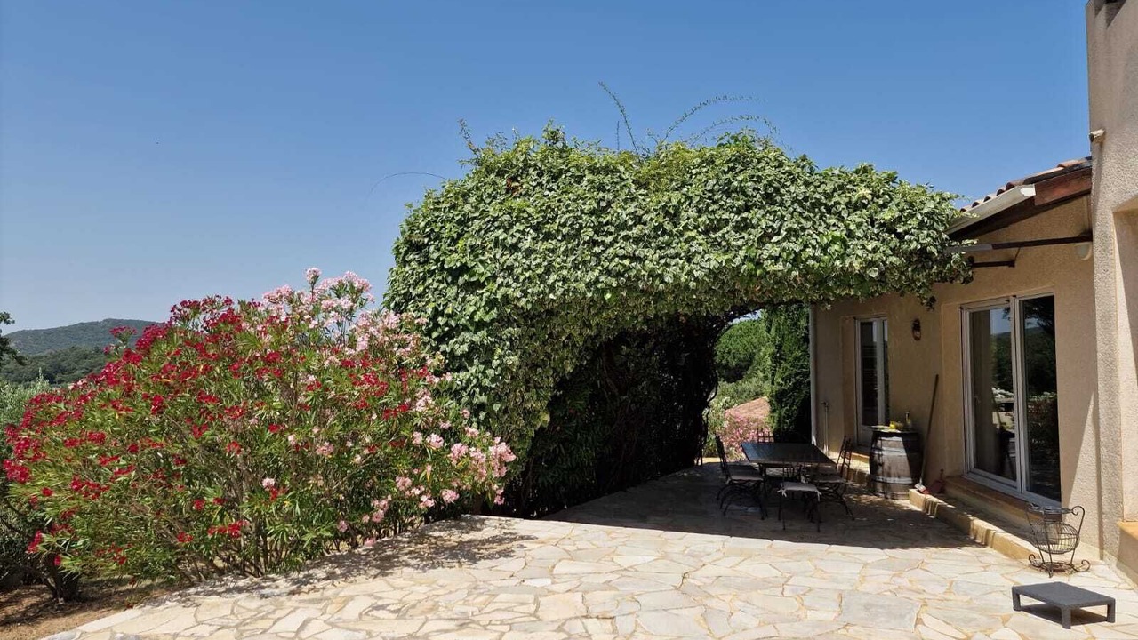 Photo of Outdoor in Connaux