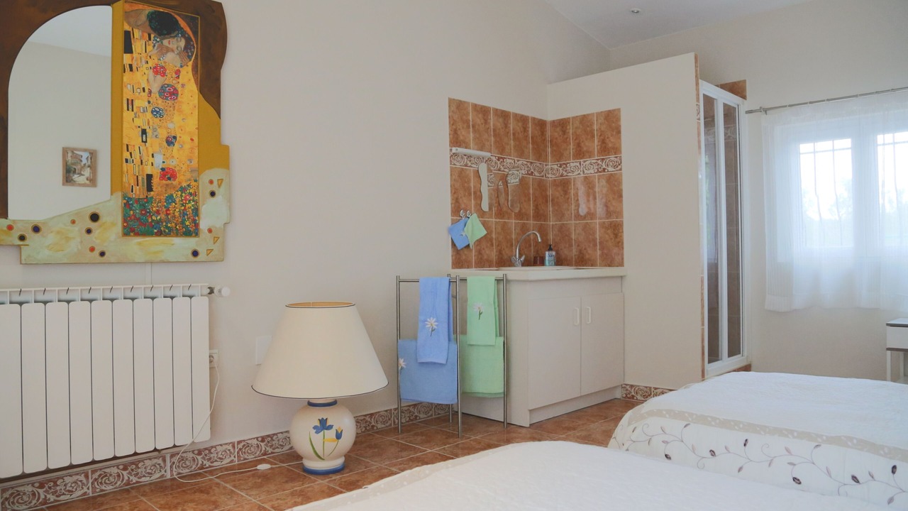 Photo of Bedroom in Connaux