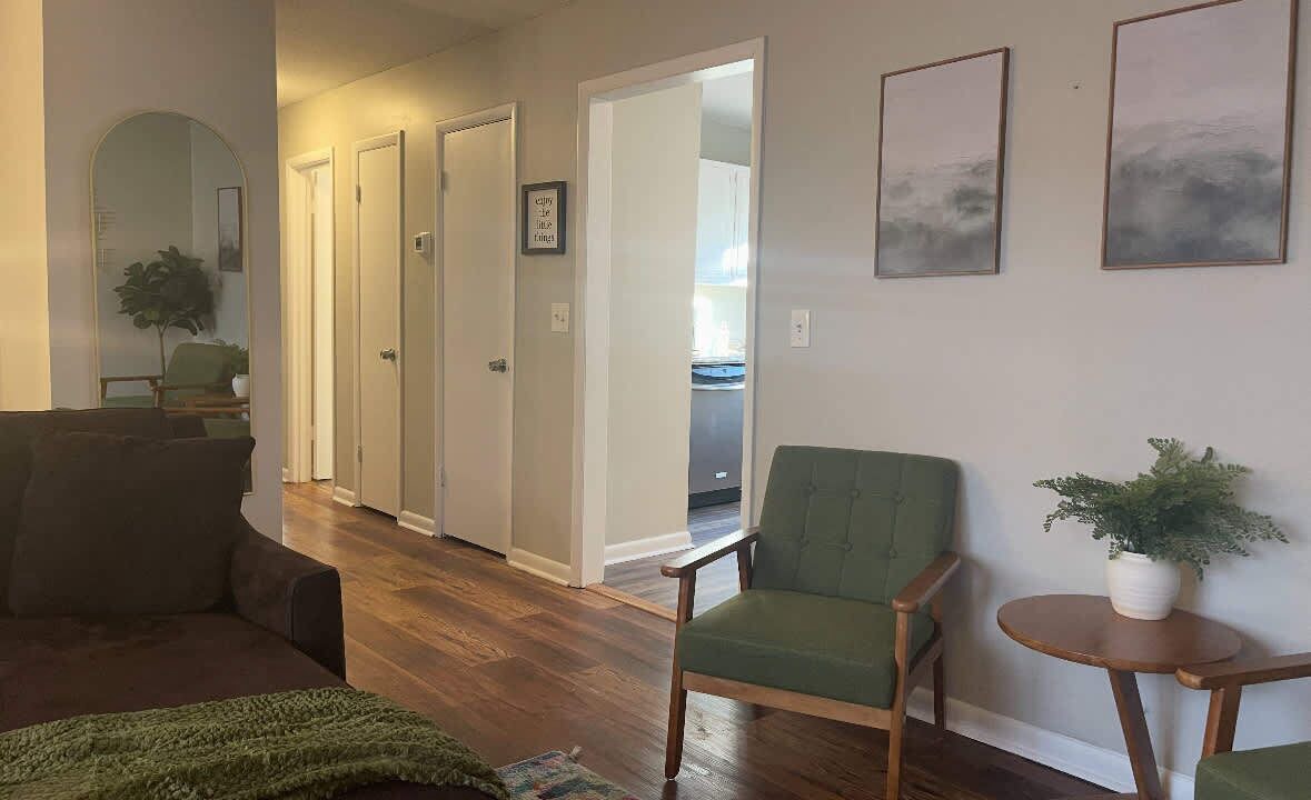 Photo of Livingroom in Lupton City