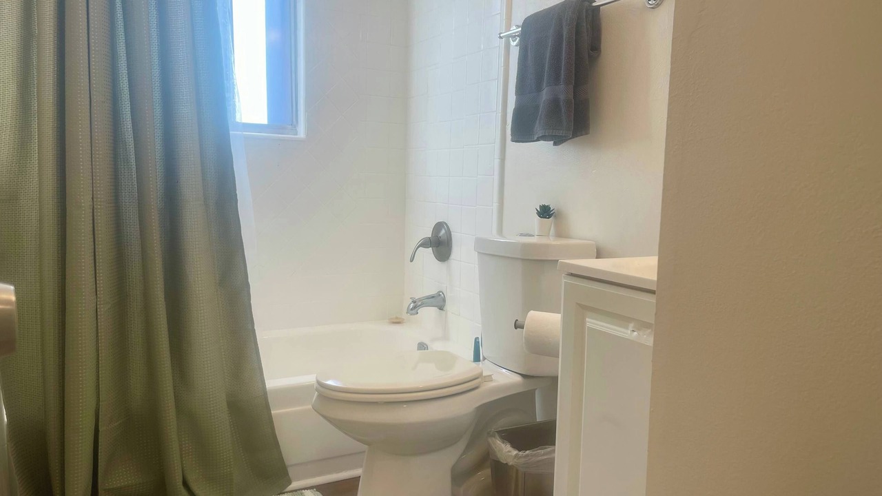 Photo of Bathroom in Lupton City
