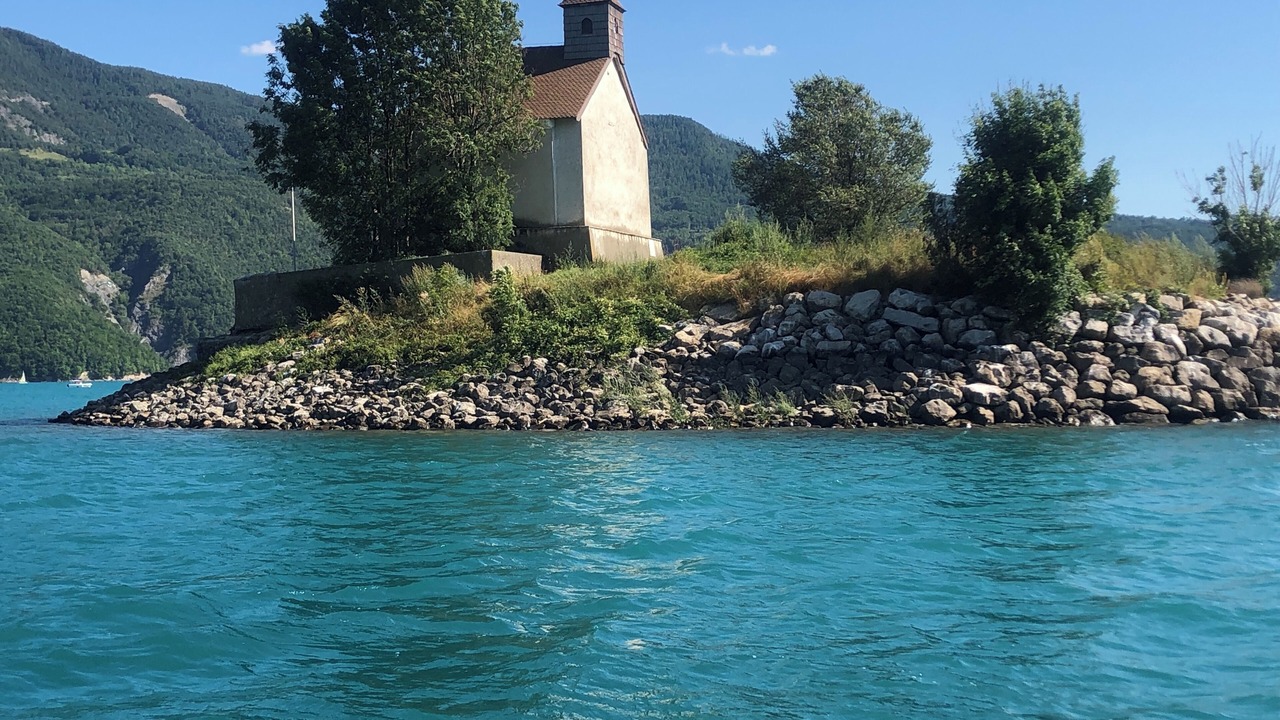 Photo of Others in Embrun