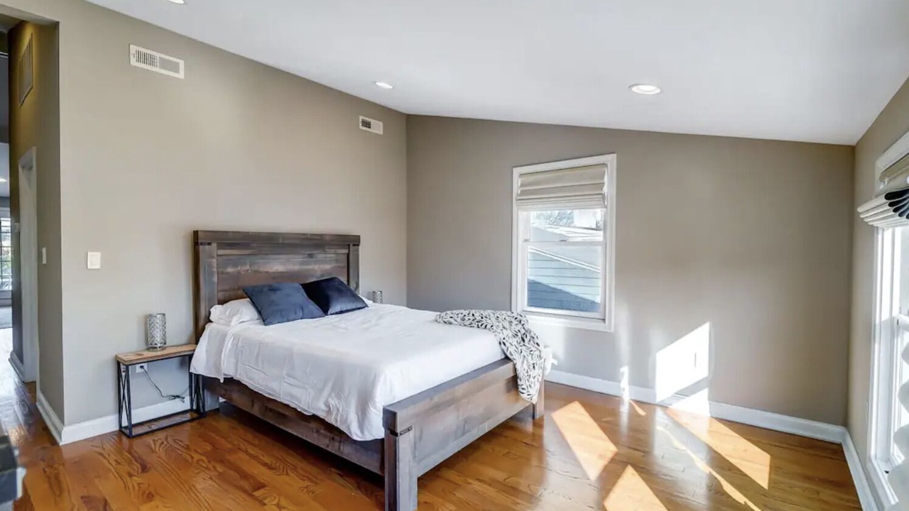 Photo of Bedroom in Mount Adams