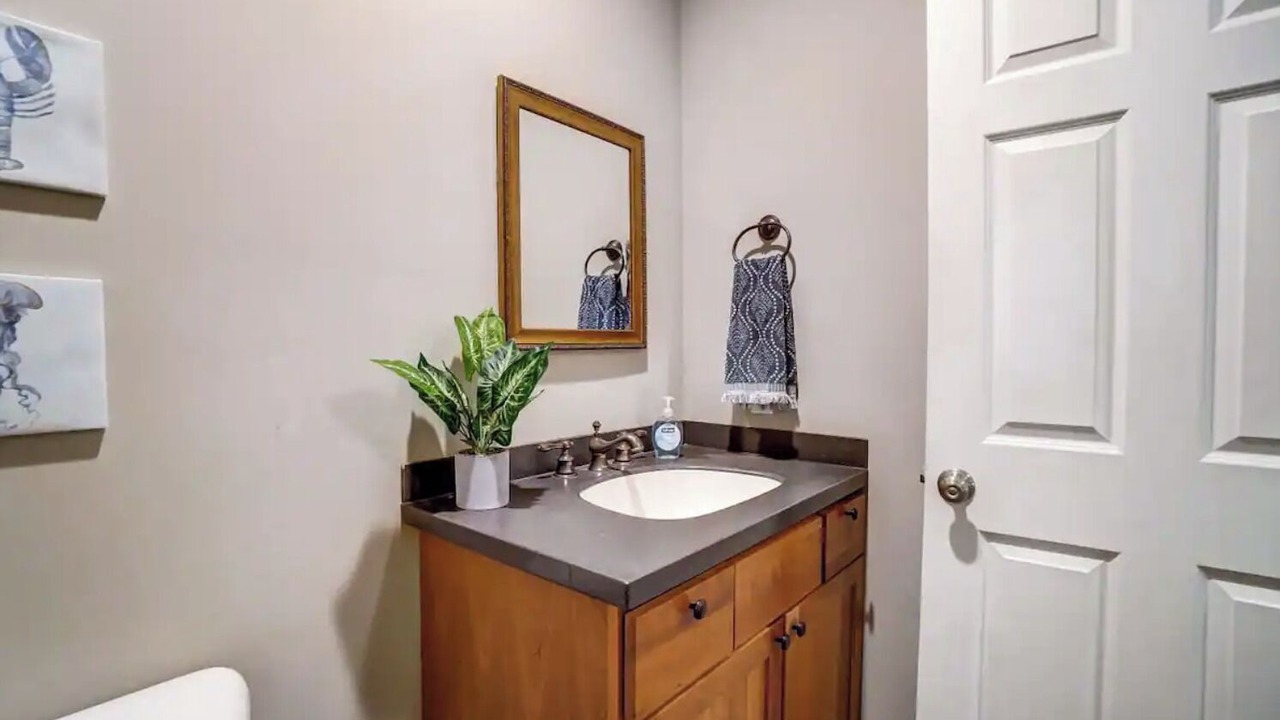 Photo of Bathroom in Mount Adams