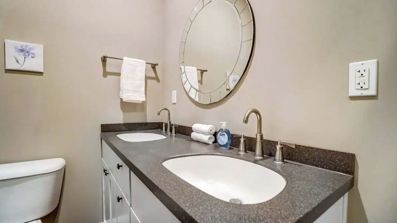 Photo of Bathroom in Mount Adams