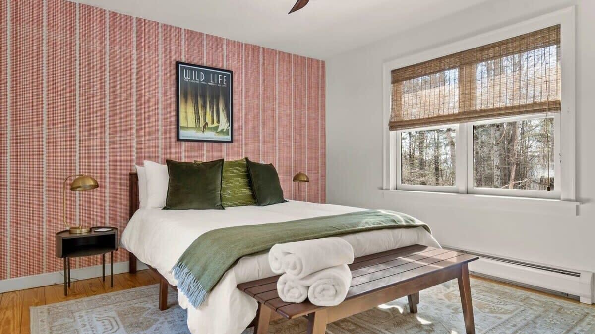 Photo of Bedroom in Monterey