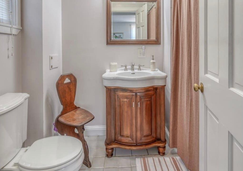Photo of Bathroom in West Tisbury