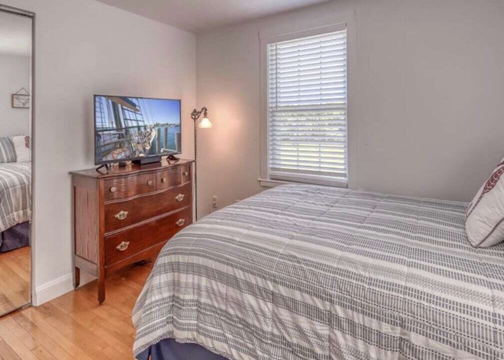 Photo of Bedroom in West Tisbury