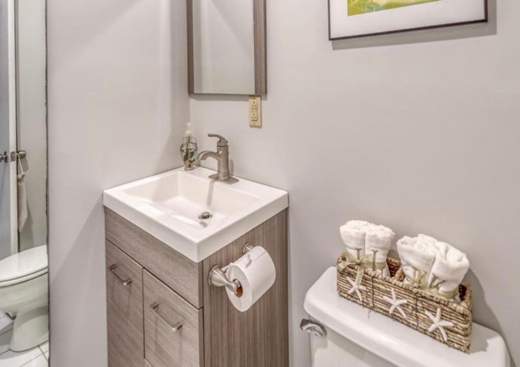 Photo of Bathroom in West Tisbury