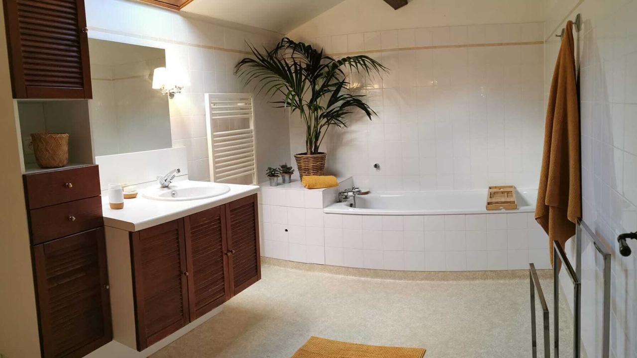 Photo of Bathroom in Bonnes