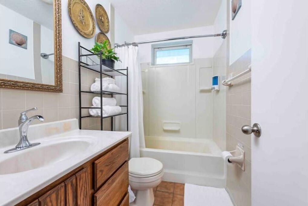 Photo of Bathroom in Eureka