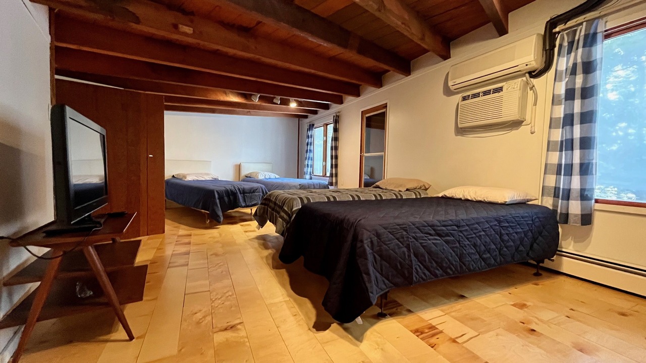 Photo of Bedroom in Marion