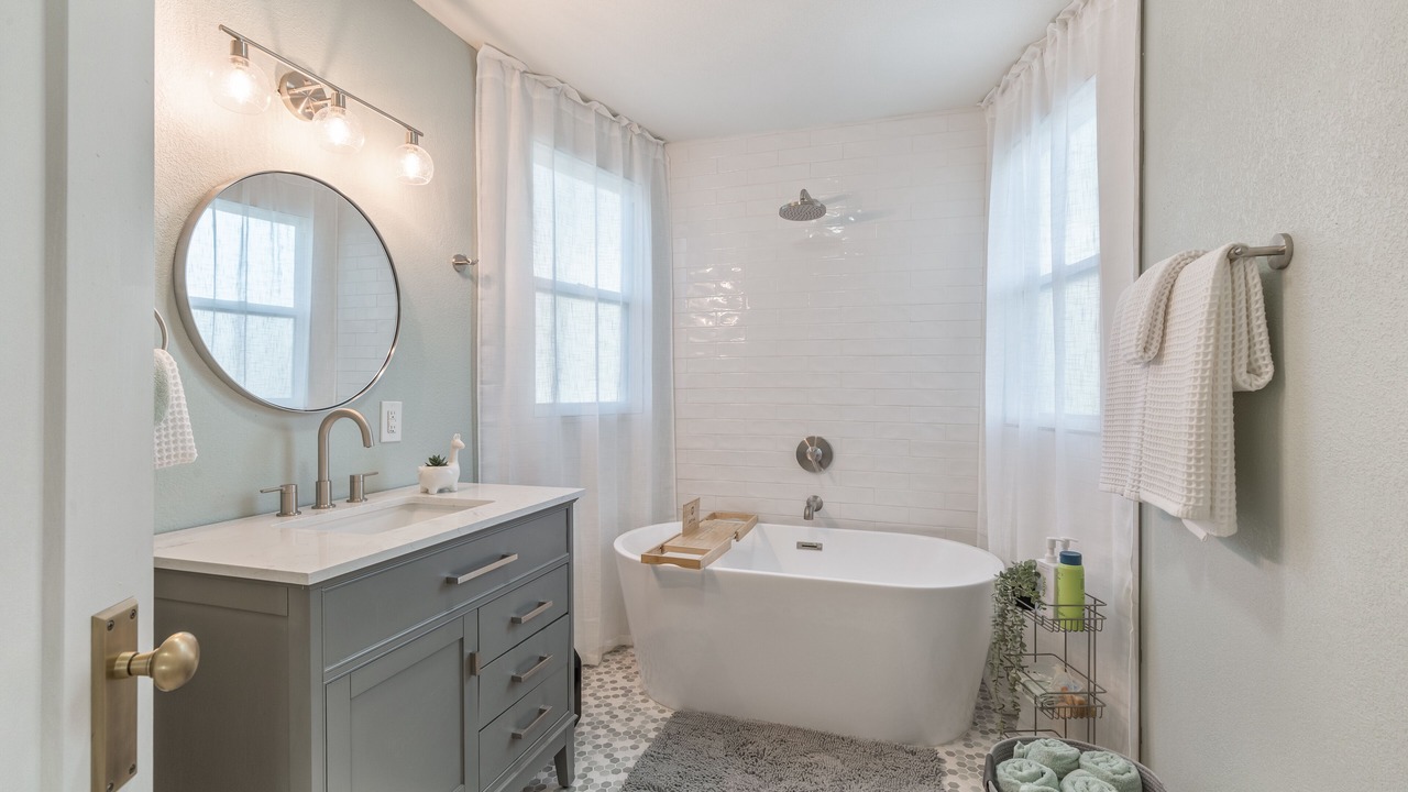 Photo of Bathroom in Sand Springs