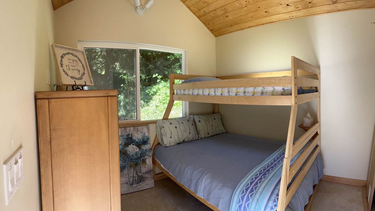 Photo of Bedroom in Lake Forest Park