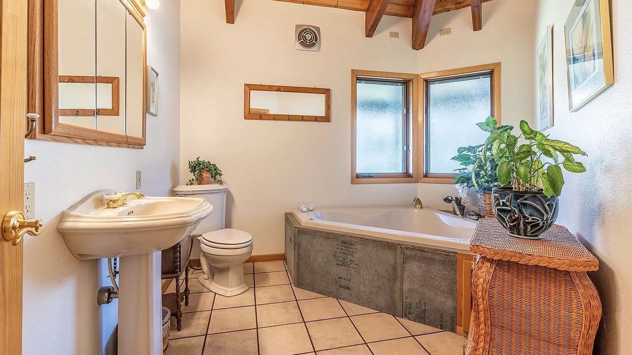 Photo of Bathroom in Jacksonville