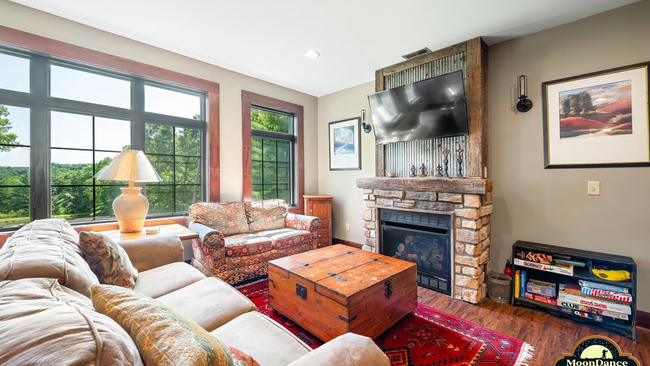 Photo of Livingroom in Gnaw Bone