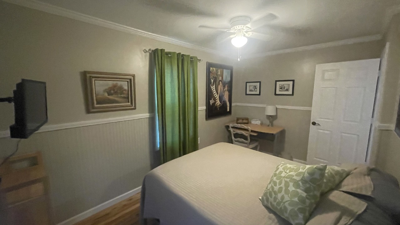 Photo of Bedroom in Prairieville