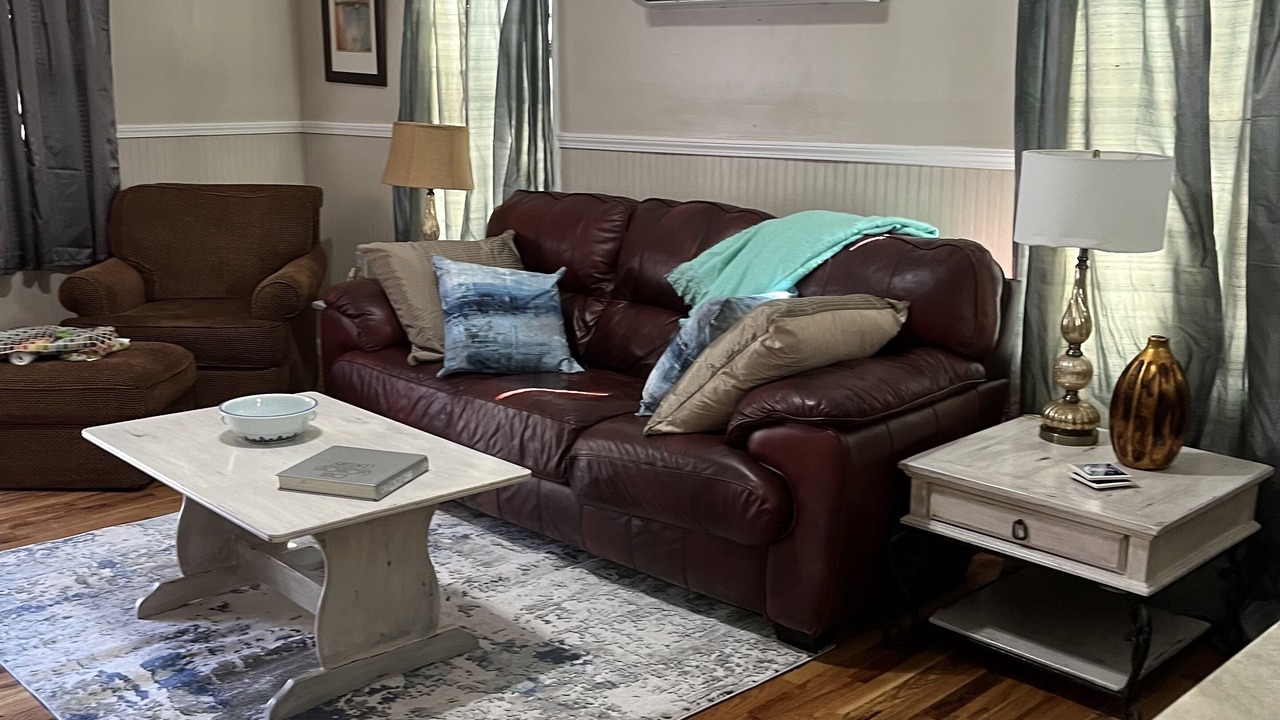 Photo of Livingroom in Prairieville