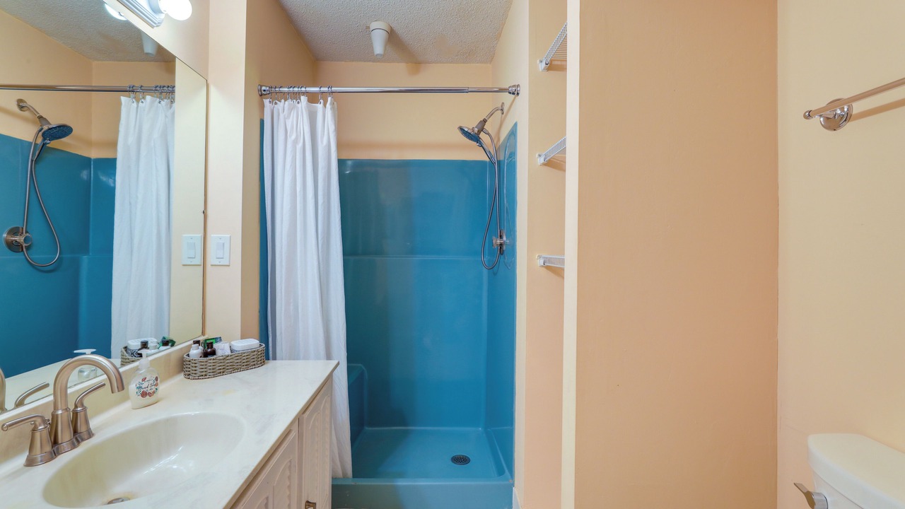 Photo of Bathroom in Windwood