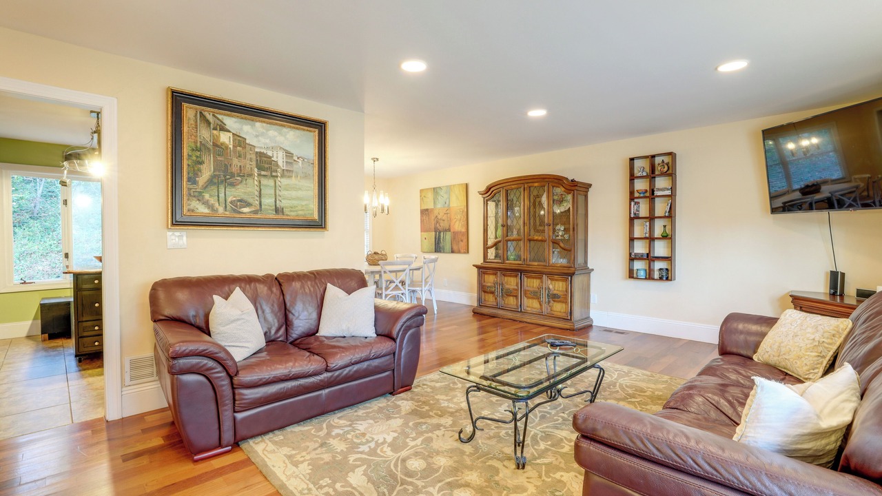 Photo of Livingroom in Windwood