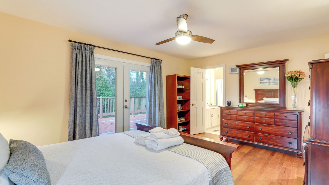 Photo of Bedroom in Windwood