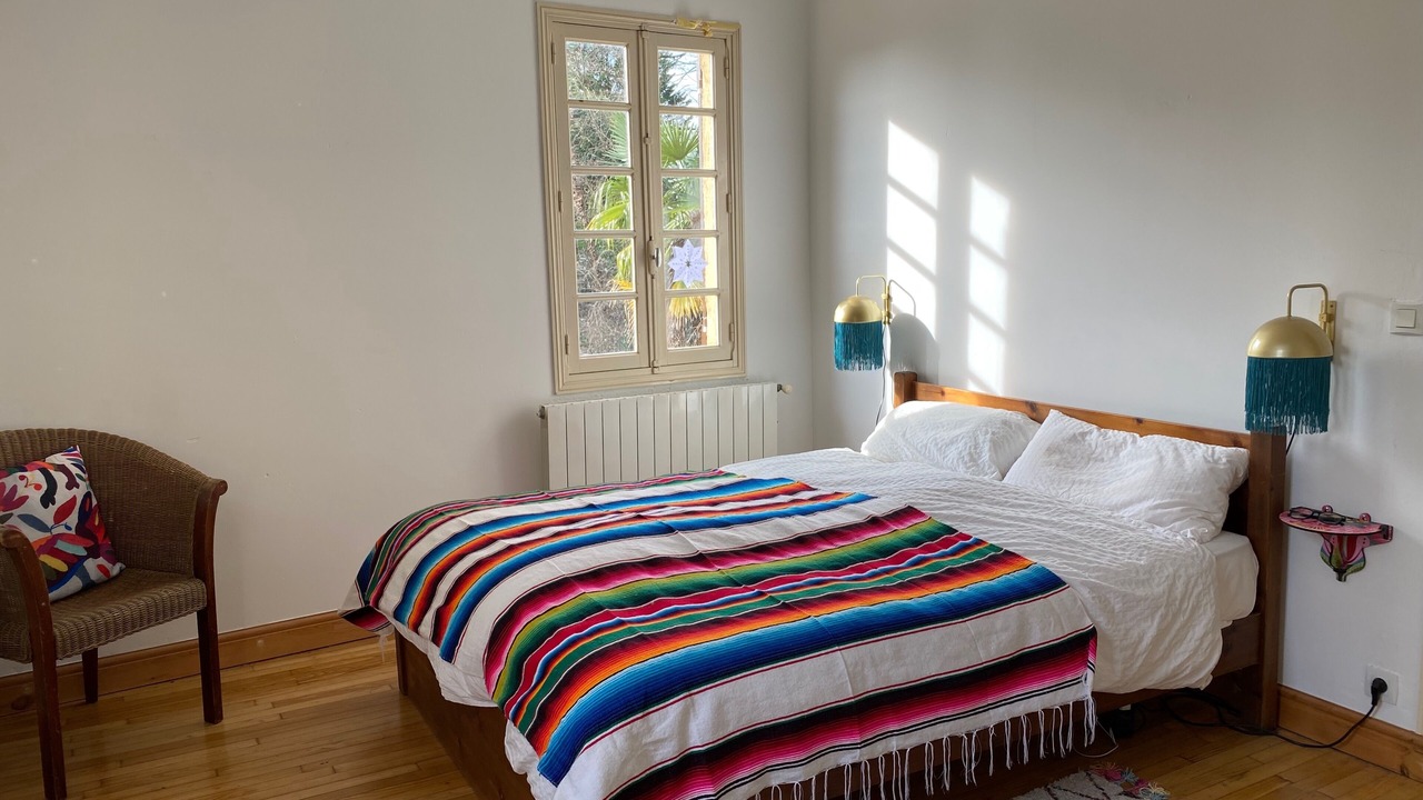 Photo of Bedroom in Puy-l'Eveque