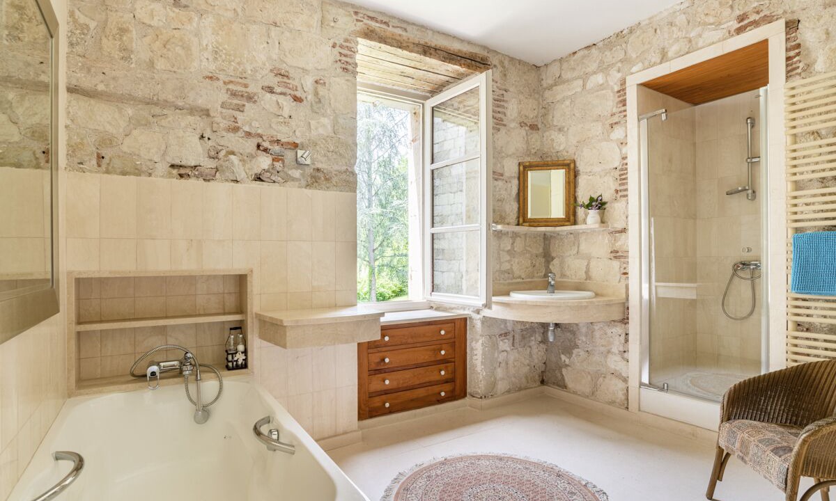 Photo of Bathroom in Saint-Sylvestre-sur-Lot