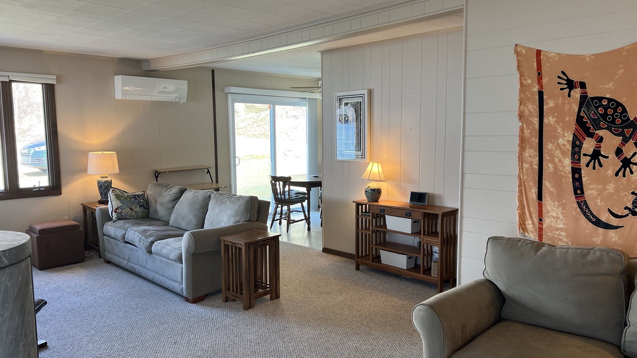 Photo of Livingroom in Middlesex