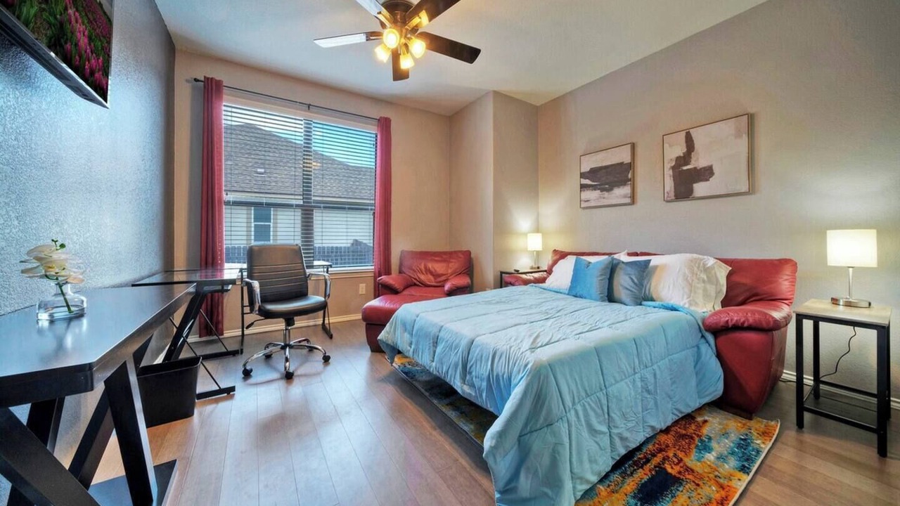 Photo of Bedroom in Pflugerville