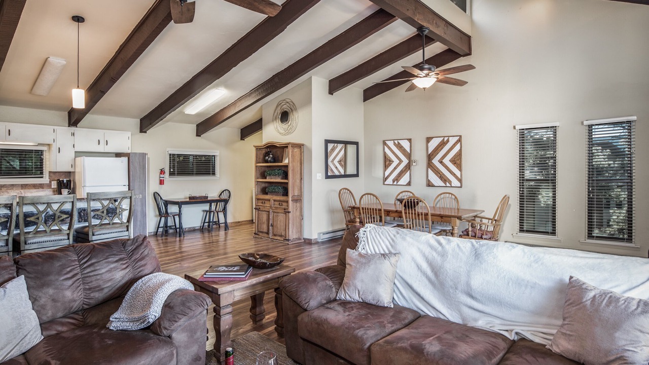Photo of Livingroom in Ruidoso