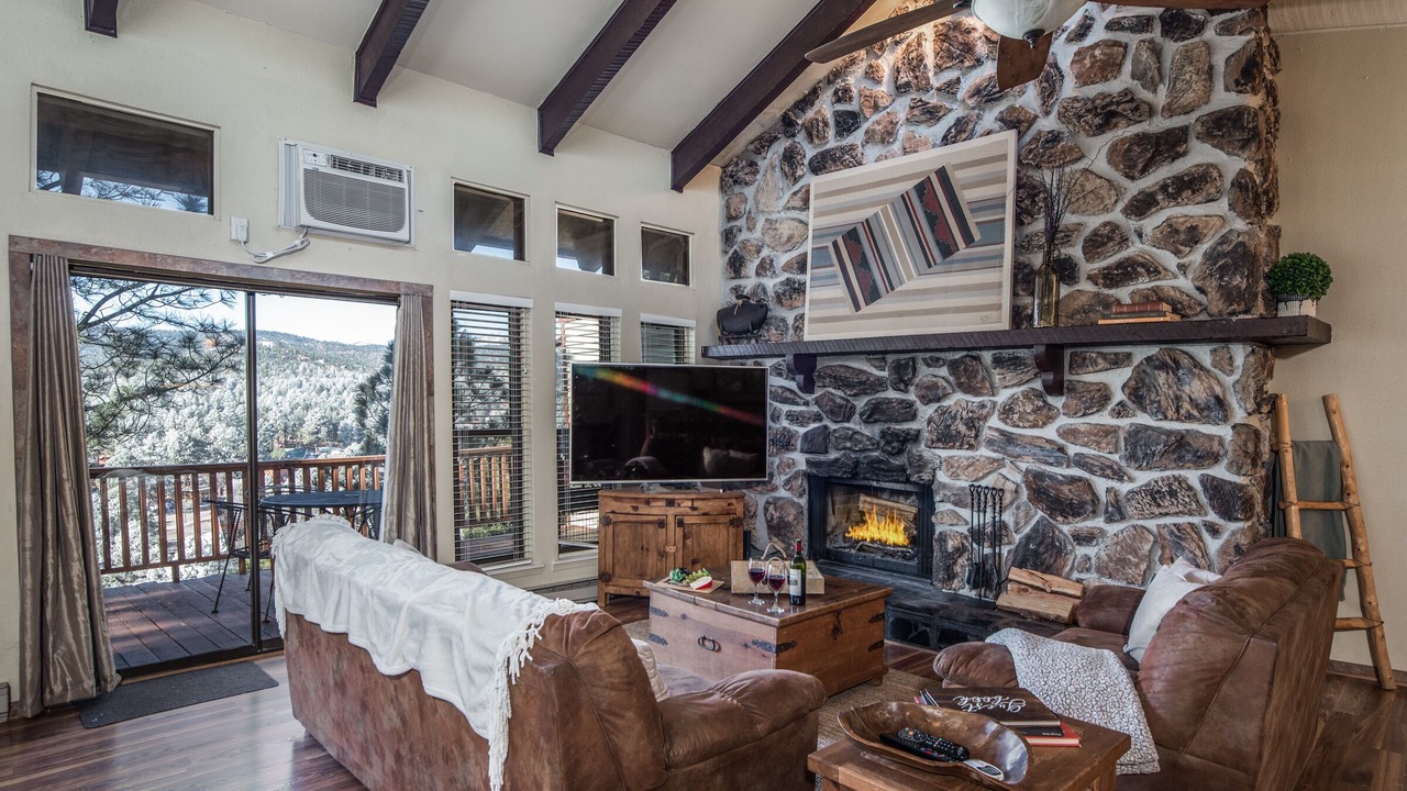 Photo of Livingroom in Ruidoso