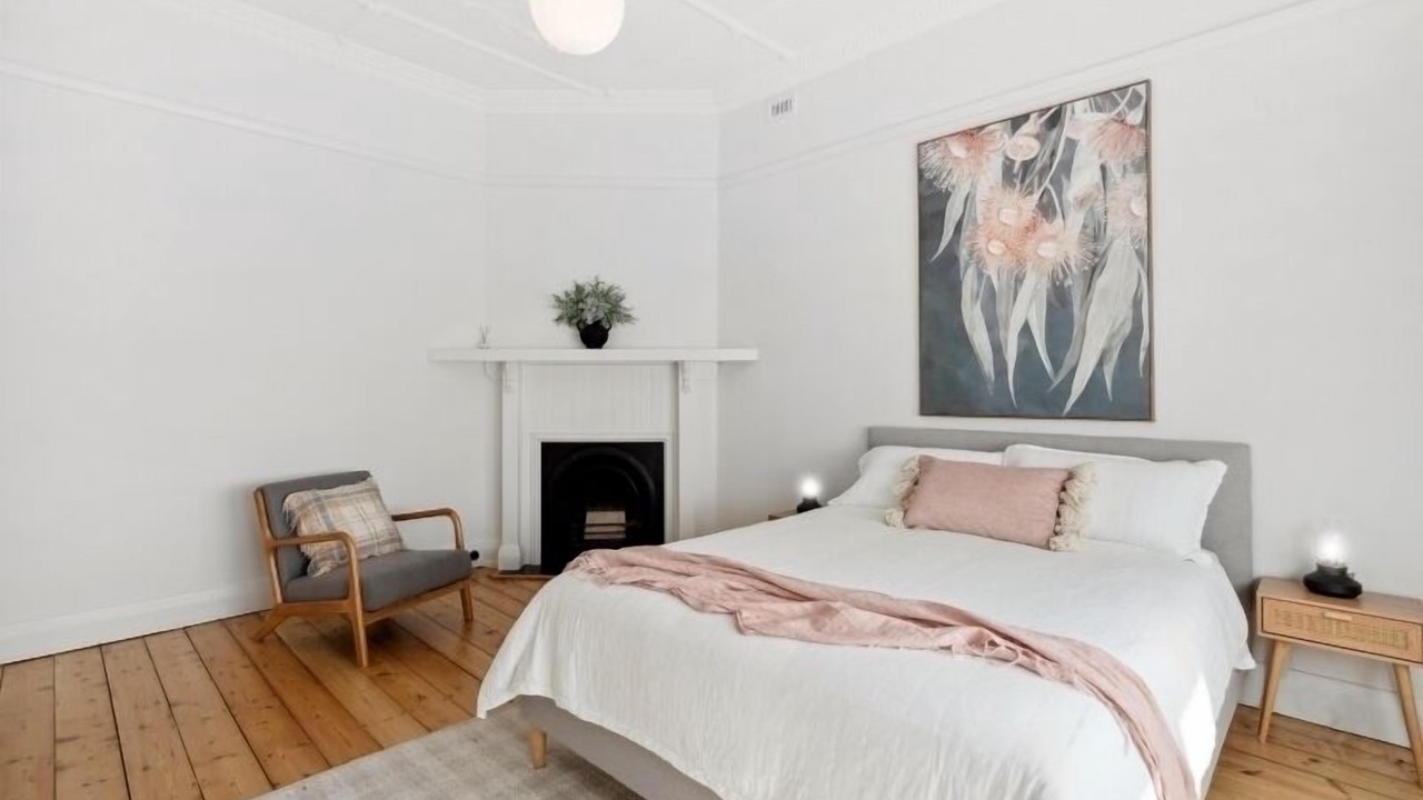 Photo of Bedroom in Glenelg North