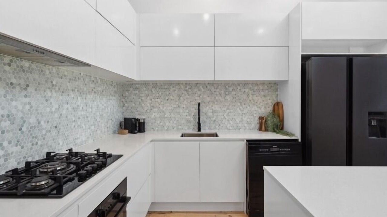 Photo of Kitchen in Glenelg North