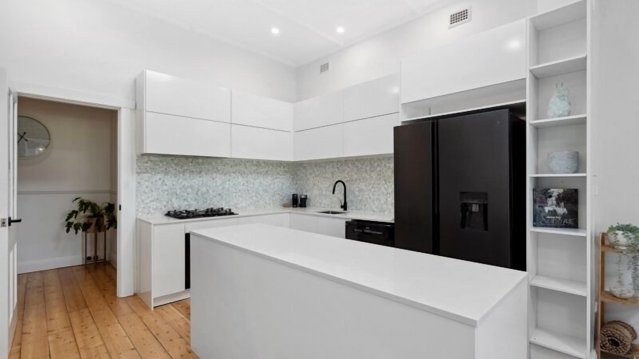 Photo of Kitchen in Glenelg North