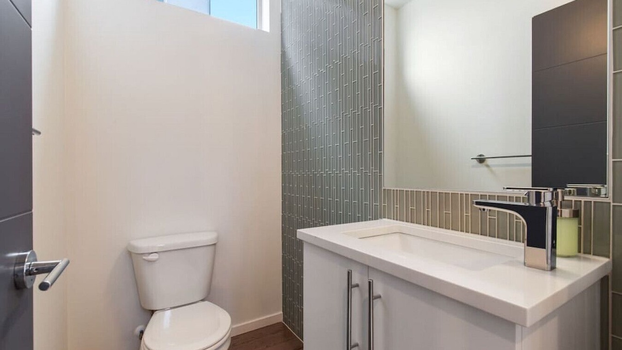 Photo of Others in Ballard