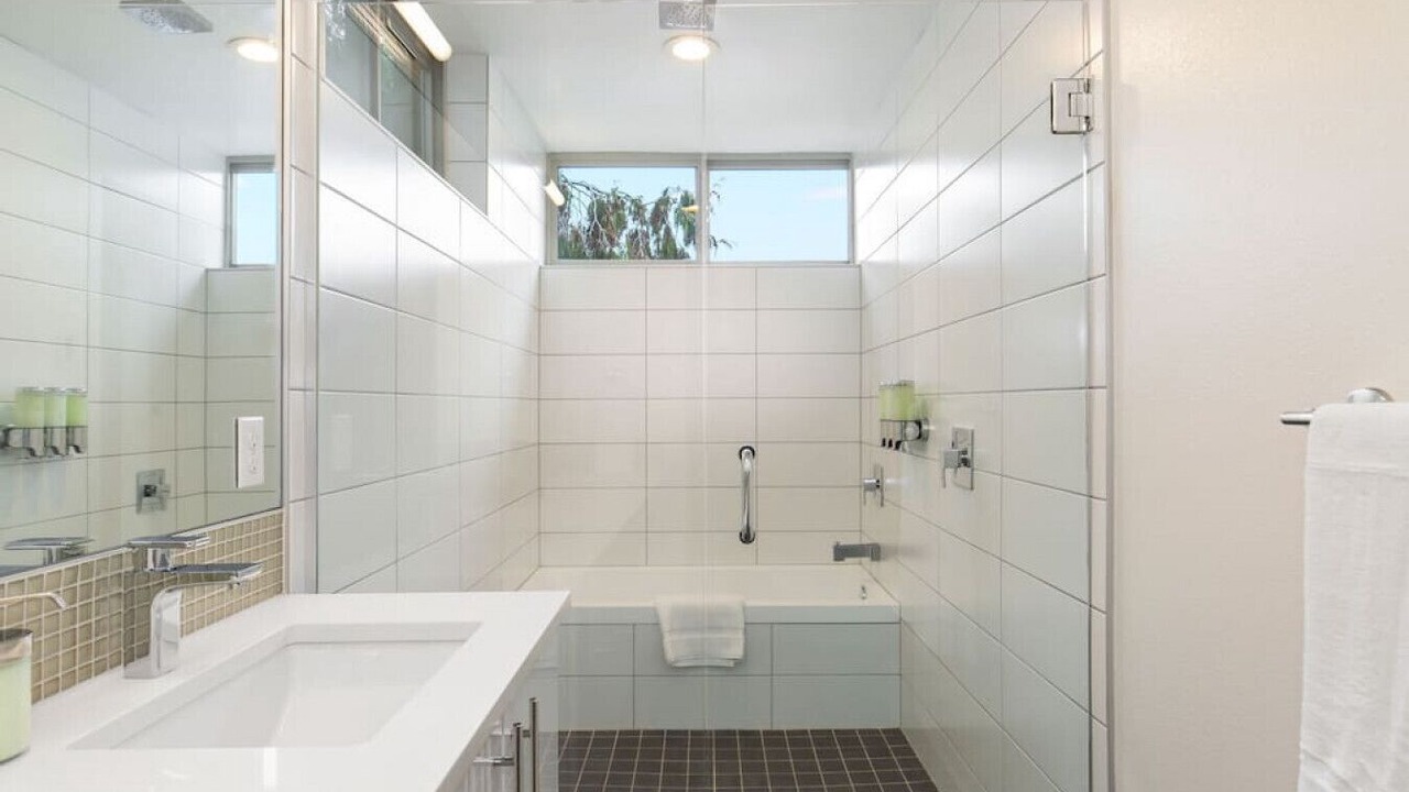 Photo of Others in Ballard