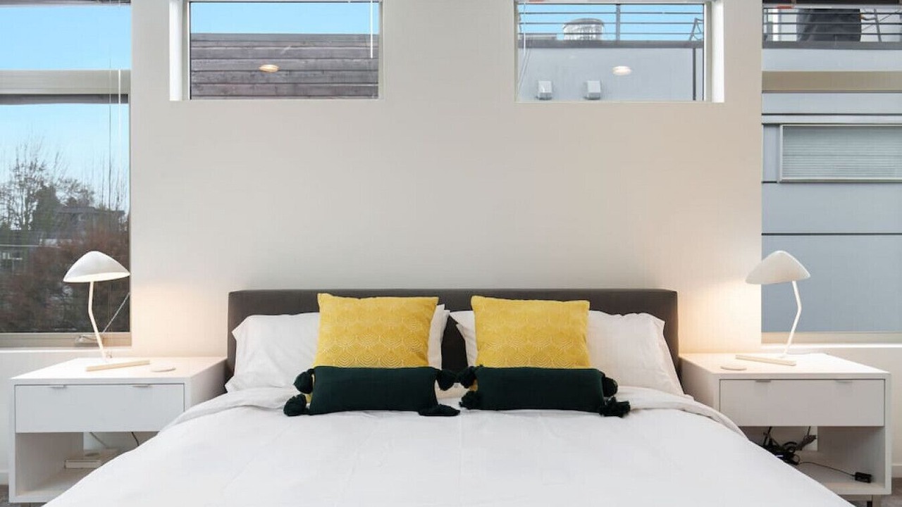 Photo of Others in Ballard